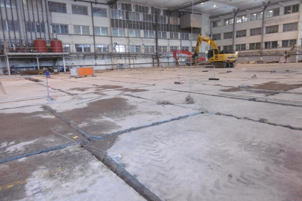 Bâtiments industriels : désamiantage en intérieur